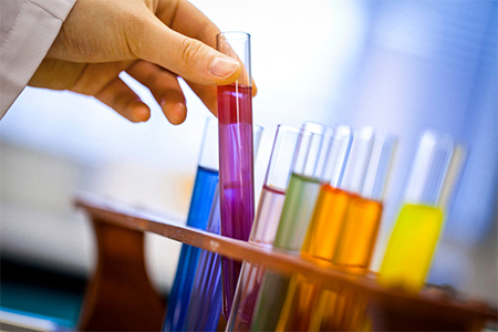 制药公司近年来研发投入回报率逐年降低？