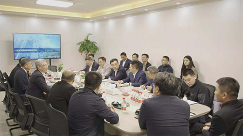 十二届全国政协副主席马培华、中国中小商业企业协会名誉会长董树奎一行人莅临不朽情缘mg官网